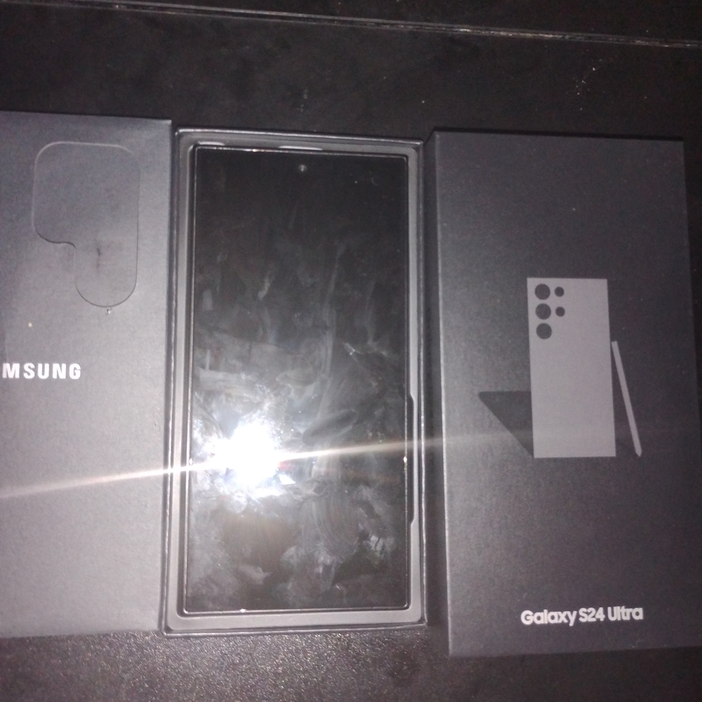 GALAXY S24 ULTRA UNLOCKED
